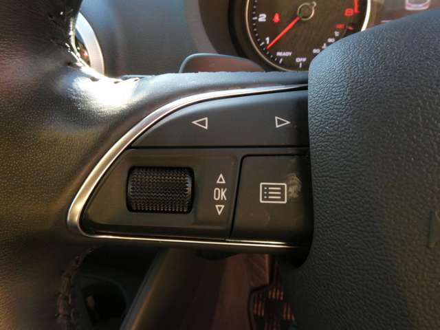 アウディ Ａ３　スポーツバック １．４　ＴＦＳＩ H28年 (関東) 99