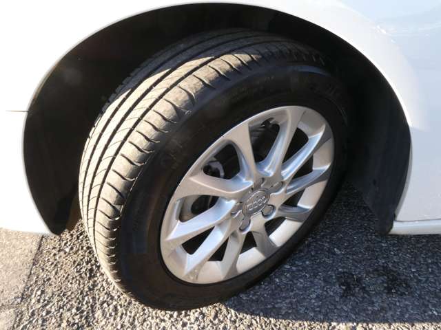 アウディ Ａ３　スポーツバック １．４　ＴＦＳＩ H28年 (関東) 99