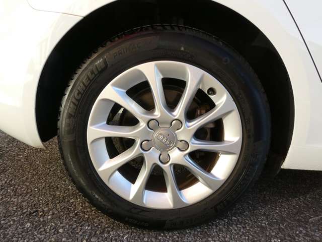 アウディ Ａ３　スポーツバック １．４　ＴＦＳＩ H28年 (関東) 99