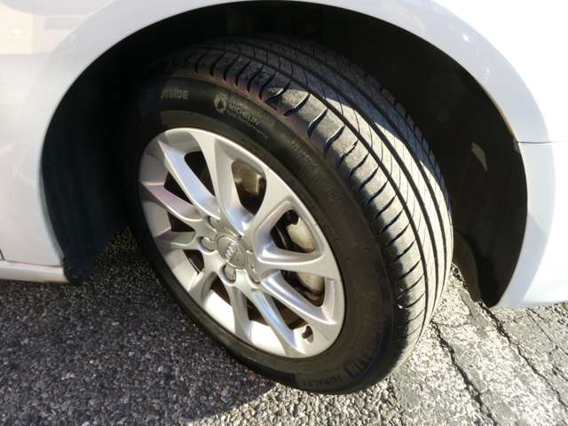 アウディ Ａ３　スポーツバック １．４　ＴＦＳＩ H28年 (関東) 99