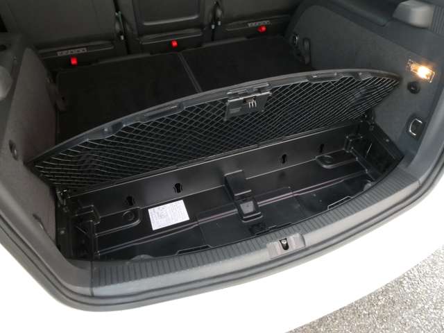 フォルクスワーゲン ゴルフトゥーラン ＴＳＩ　ハイライン H26年 (関東) 99