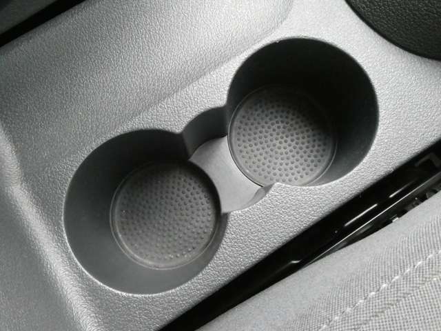 フォルクスワーゲン ゴルフトゥーラン ＴＳＩ　ハイライン H26年 (関東) 99