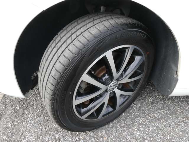 フォルクスワーゲン ゴルフトゥーラン ＴＳＩ　ハイライン H26年 (関東) 99