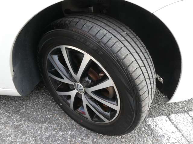 フォルクスワーゲン ゴルフトゥーラン ＴＳＩ　ハイライン H26年 (関東) 99