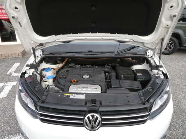 フォルクスワーゲン ゴルフトゥーラン ＴＳＩ　ハイライン H26年 (関東) 99