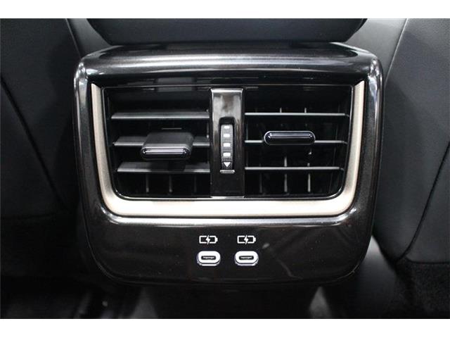 トヨタ クラウン　スポーツ　ハイブリッド ２．５ Ｚ Ｅ－ＦＯＵＲ ４ＷＤ R6年 (北海道) 99