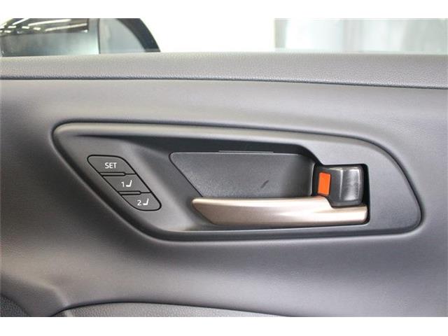 トヨタ クラウン　スポーツ　ハイブリッド ２．５ Ｚ Ｅ－ＦＯＵＲ ４ＷＤ R6年 (北海道) 99