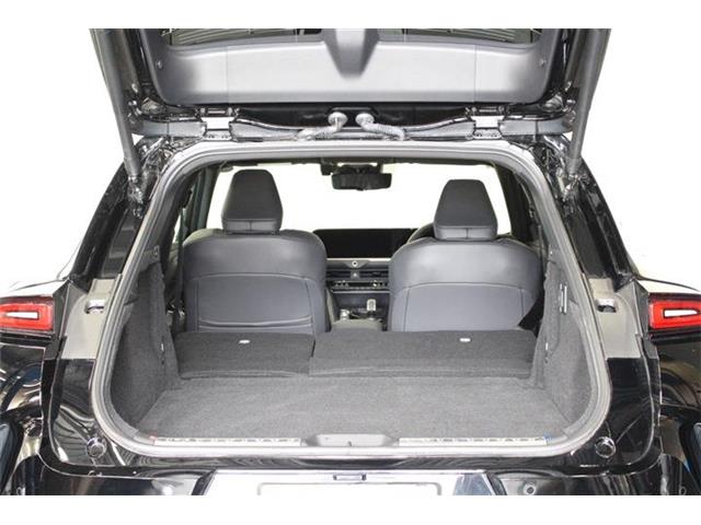 トヨタ クラウン　スポーツ　ハイブリッド ２．５ Ｚ Ｅ－ＦＯＵＲ ４ＷＤ R6年 (北海道) 99