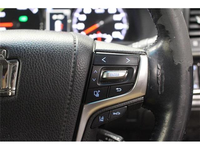 トヨタ クラウン　ハイブリッド ハイブリッド ２．５ Ｇ ＦＯＵＲ ４ＷＤ H29年 (北海道) 99