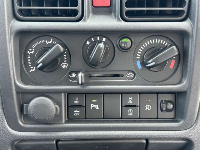 スズキ キャリイトラック ６６０ スーパーキャリイ Ｘ ３方開 R6年 (東海) 99