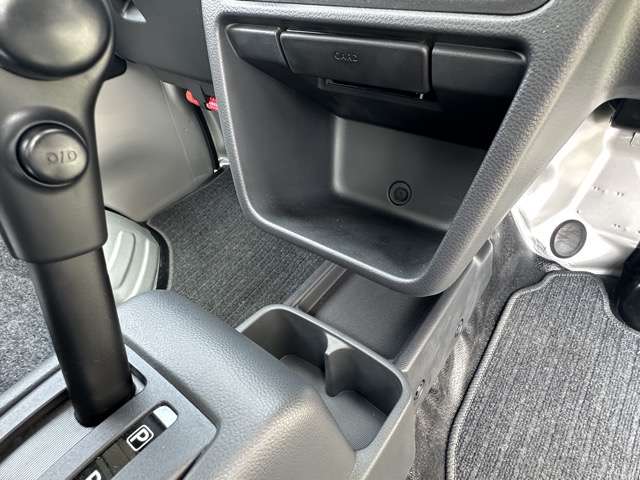 スズキ キャリイトラック ６６０ スーパーキャリイ Ｘ ３方開 R6年 (東海) 99