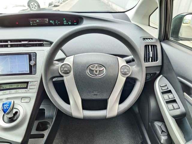 トヨタ プリウス １．８ Ｓ H25年 (関東) 99