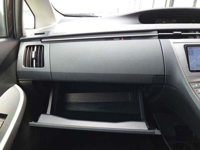 トヨタ プリウス １．８ Ｓ H25年 (関東) 99