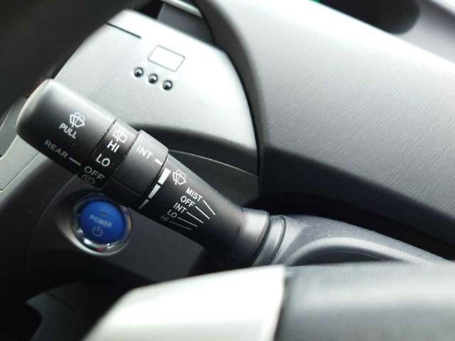 トヨタ プリウス １．８ Ｓ H25年 (関東) 99