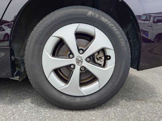 トヨタ プリウス １．８ Ｓ H25年 (関東) 99