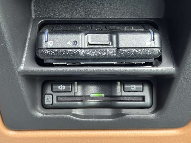 マツダ ＣＸ−６０ ３．３ ＸＤハイブリッド プレミアム スポーツ ディーゼルターボ ４ＷＤ R5年 (東海) 99