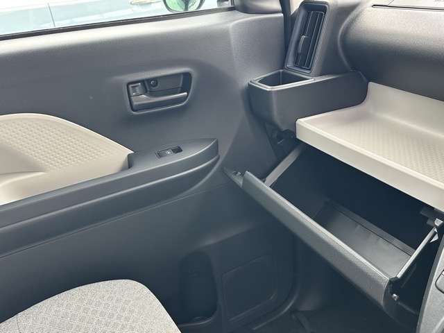 ダイハツ タント ６６０ Ｘ R6年 (東海) 99