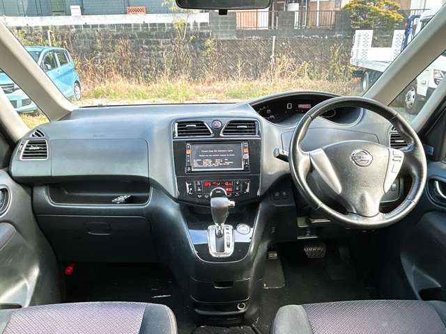 日産 セレナ ２．０ ハイウェイスター Ｖセレクション H24年 (九州・沖縄) 99