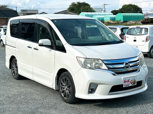 日産 セレナ ２．０ ハイウェイスター Ｖセレクション H24年 (九州・沖縄) 99