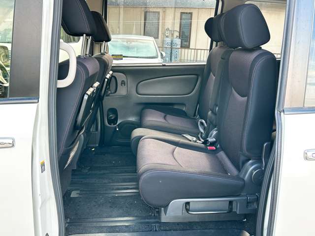 日産 セレナ ２．０ ハイウェイスター Ｖセレクション H24年 (九州・沖縄) 99