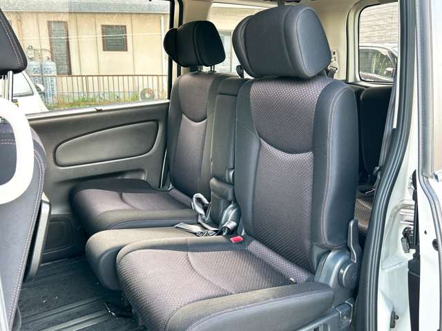 日産 セレナ ２．０ ハイウェイスター Ｖセレクション H24年 (九州・沖縄) 99