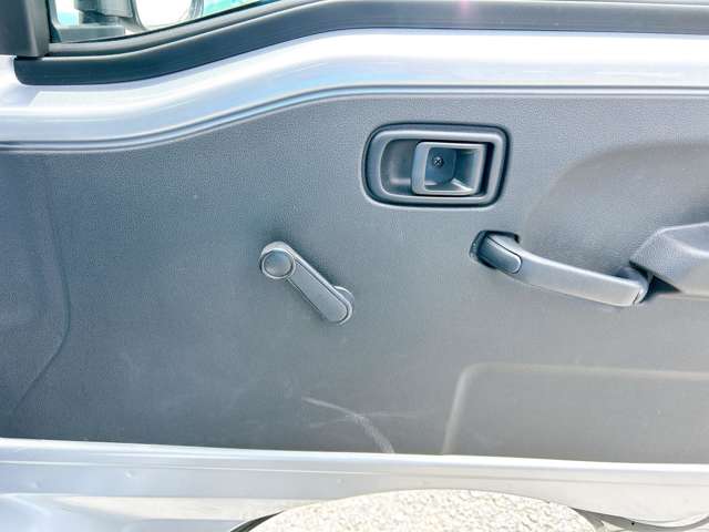 ダイハツ ハイゼットトラック ６６０ スタンダード ３方開 ４ＷＤ R6年 (九州・沖縄) 99