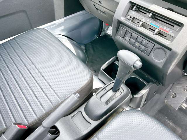 ダイハツ ハイゼットトラック ６６０ スタンダード ３方開 ４ＷＤ R6年 (九州・沖縄) 99