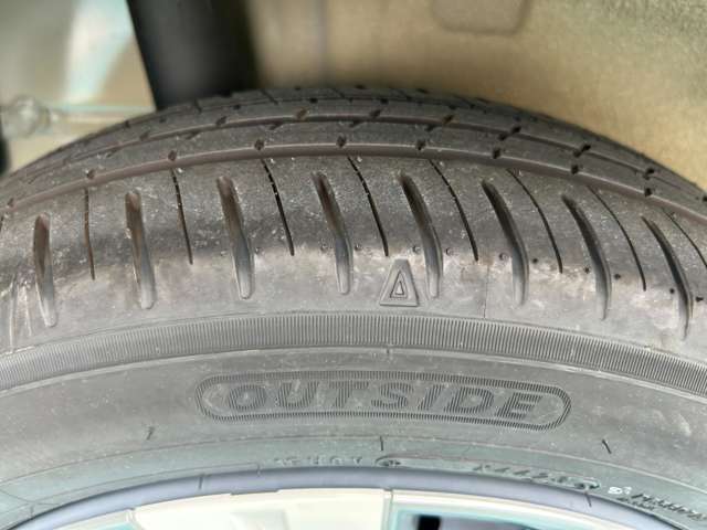 スズキ スペーシア ６６０ ハイブリッド Ｘ セーフティプラスパッケージ装着車 R5年 (東海) 99