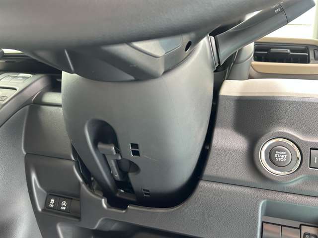 スズキ スペーシア ６６０ ハイブリッド Ｘ セーフティプラスパッケージ装着車 R5年 (東海) 99