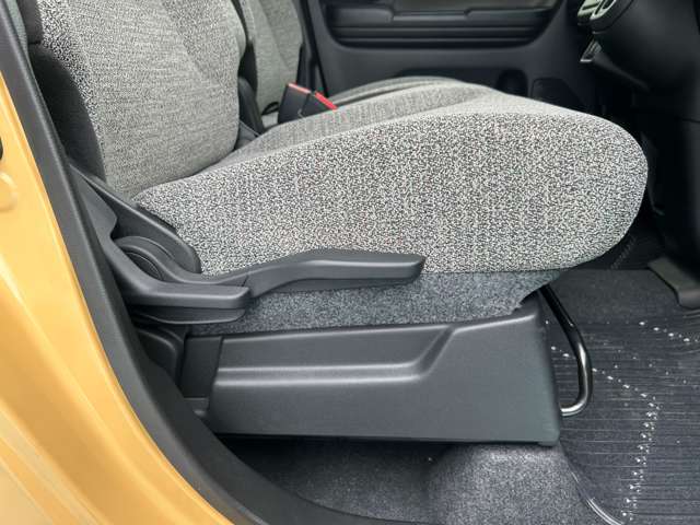 スズキ スペーシア ６６０ ハイブリッド Ｘ セーフティプラスパッケージ装着車 R5年 (東海) 99