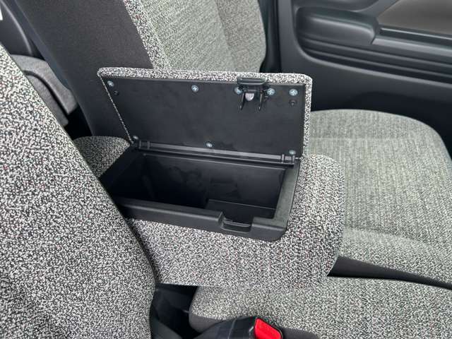 スズキ スペーシア ６６０ ハイブリッド Ｘ セーフティプラスパッケージ装着車 R5年 (東海) 99