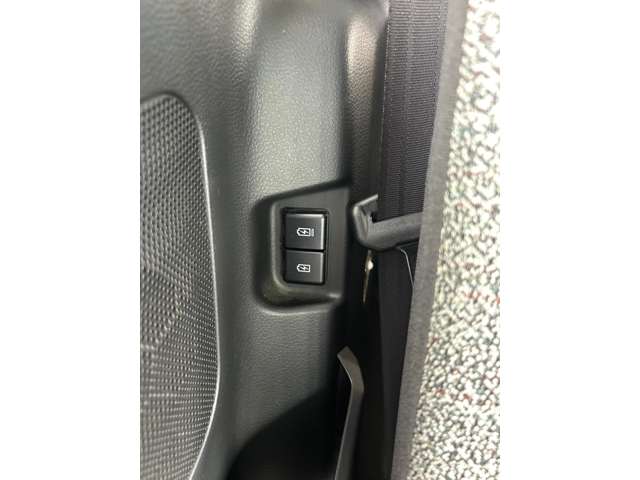 スズキ スペーシア ６６０ ハイブリッド Ｘ セーフティプラスパッケージ装着車 R5年 (東海) 99