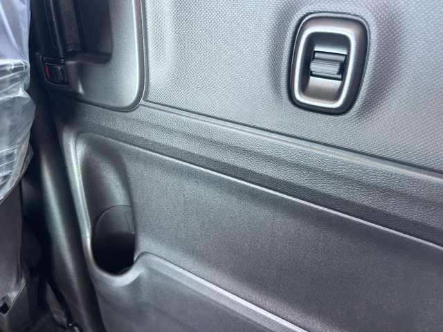 スズキ スペーシア ６６０ ハイブリッド Ｘ R7年 (東海) 99