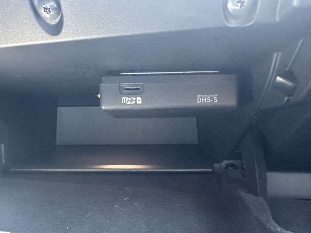 日産 アリア Ｂ６ R5年 (東海) 99