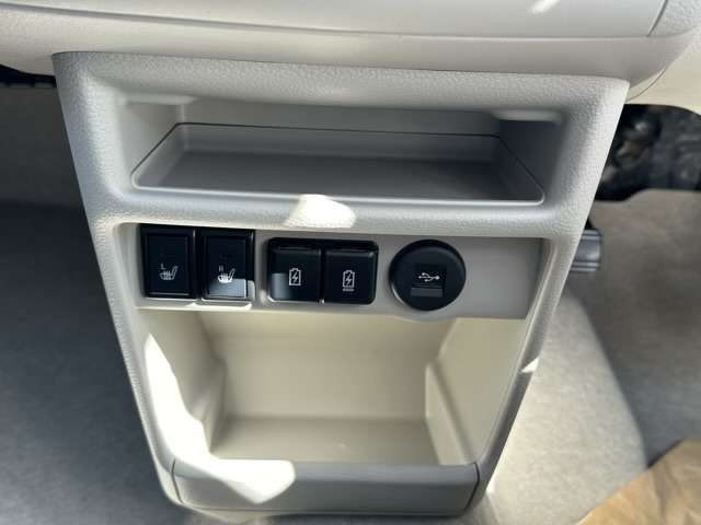 スズキ アルトラパン　ＬＣ ＬＣ ６６０ Ｘ R6年 (東海) 99