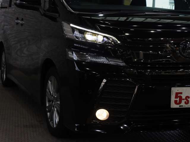 トヨタ ヴェルファイア ２．５ Ｚ Ａエディション ゴールデンアイズ H29年 (関東) 99