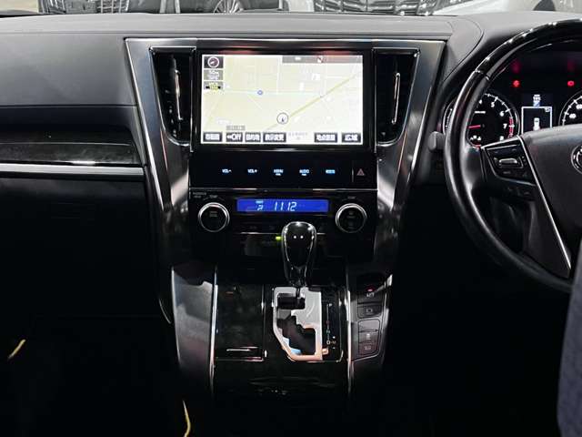 トヨタ ヴェルファイア ２．５ Ｚ Ａエディション ゴールデンアイズ H29年 (関東) 99