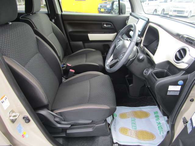 スズキ クロスビー １．０ ハイブリッド ＭＸ H30年 (関東) 99