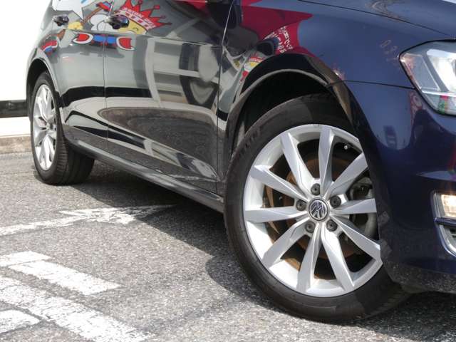 フォルクスワーゲン ゴルフ ＴＳＩ　ハイライン H27年 (関東) 99