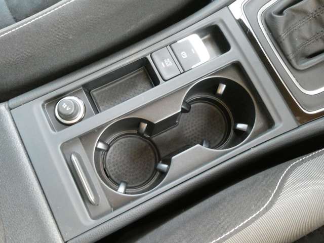 フォルクスワーゲン ゴルフ ＴＳＩ　ハイライン H27年 (関東) 99