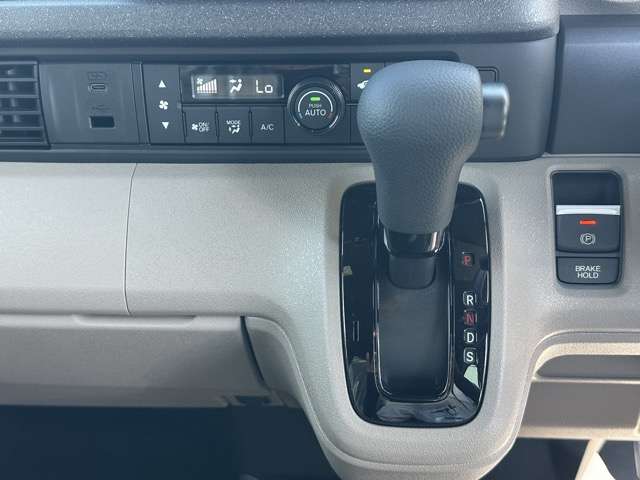 ホンダ Ｎ　ＢＯＸ ジョイ ６６０ ２トーン R7年 (東海) 99