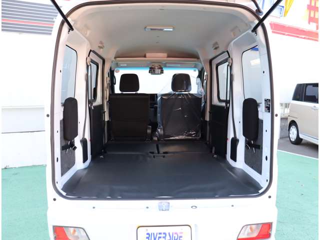 ダイハツ ハイゼットカーゴ ６６０ クルーズターボ R7年 (関東) 99