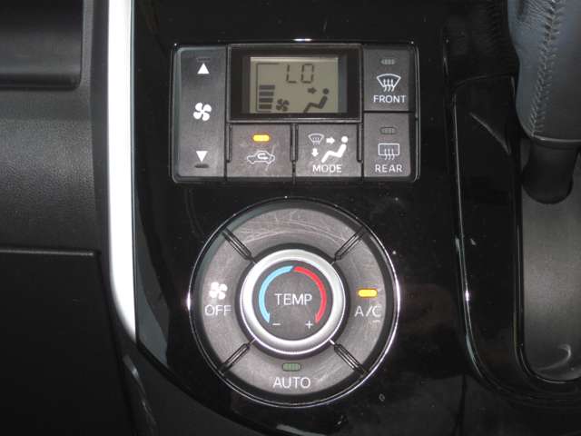 ダイハツ タント ６６０ カスタム ＲＳ ＳＡ ４ＷＤ H26年 (関東) 99