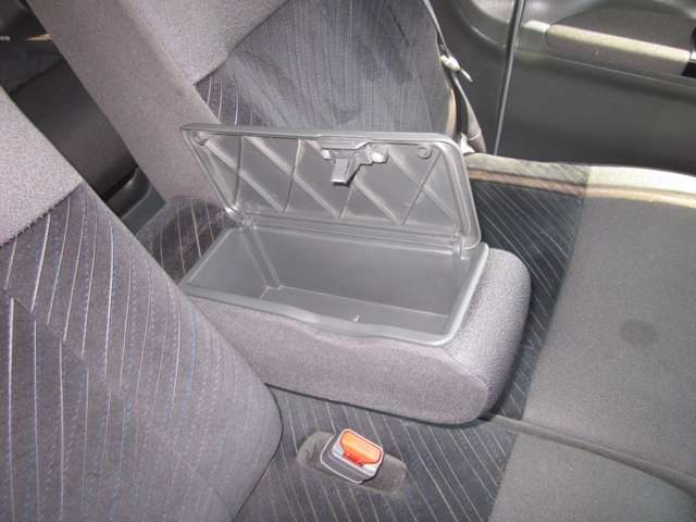 ダイハツ タント ６６０ カスタム ＲＳ ＳＡ ４ＷＤ H26年 (関東) 99