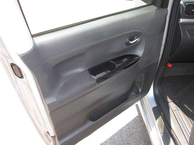 ダイハツ タント ６６０ カスタム ＲＳ ＳＡ ４ＷＤ H26年 (関東) 99