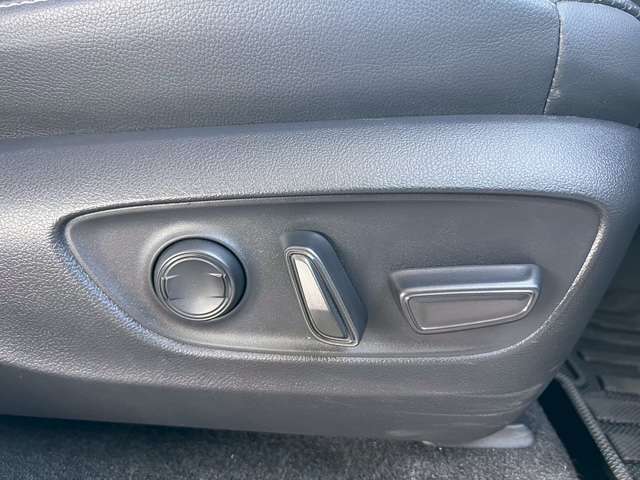 トヨタ ランドクルーザー２５０ ２．８ ＶＸ ディーゼルターボ ４ＷＤ R6年 (東海) 99