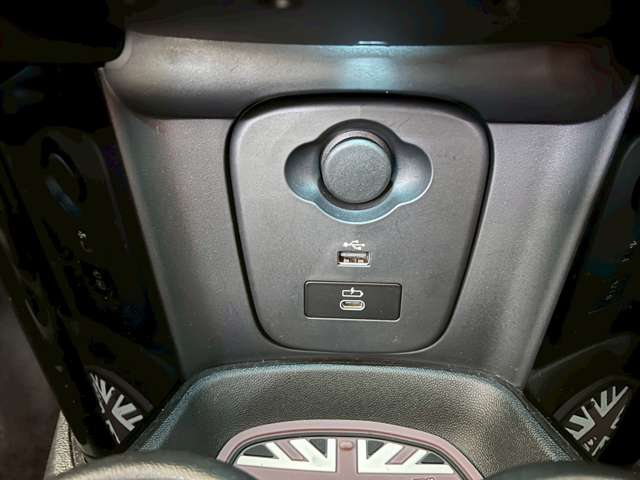 ミニ ミニ クーパーＳ R5年 (東海) 99