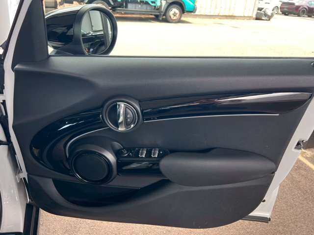 ミニ ミニ クーパーＳ R5年 (東海) 99