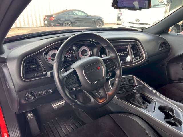 ダッジ チャレンジャー Ｒ／Ｔ スキャットパック H30年 (東海) 99