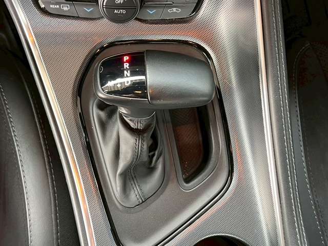 ダッジ チャレンジャー Ｒ／Ｔ スキャットパック H30年 (東海) 99